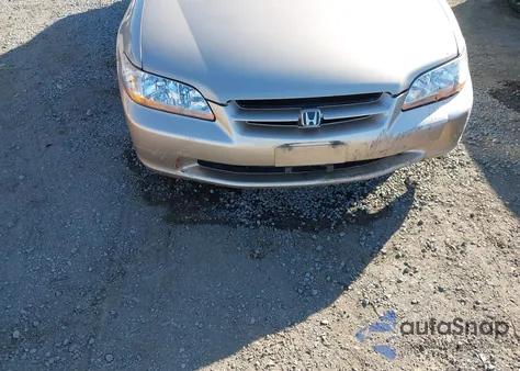 2000 Honda Accord 3.0 Ex из США, поврежденный, VIN 1HGCG1653YA037116